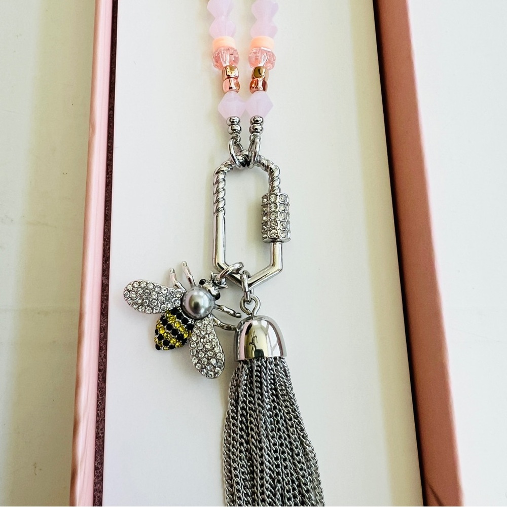 New PENDANTS by BOMB PARTY The Queen Bee Has Arrived Necklace RBP6261RH